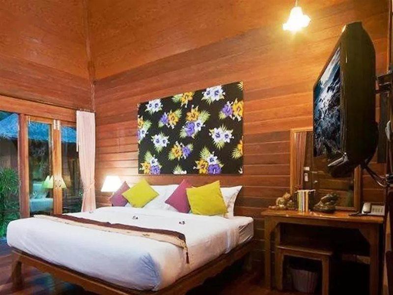 Lipa Bay Resort Lipa Noi Exterior foto